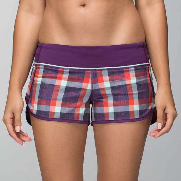 EUC Lululemon Wheezy Check Berry Yum Yum Run: Speed SHort *2-way Stretch Size 4 - Picture 2 of 11